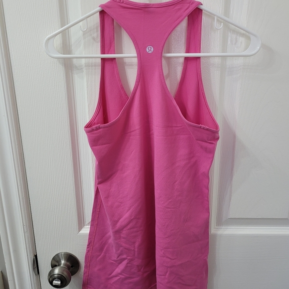 Lululemon tank - Picture 3 of 3